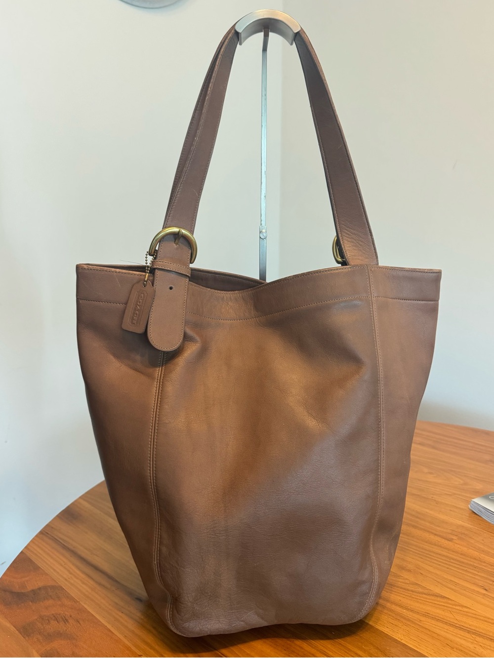Vintage coach XL tote Cappuccino 4082